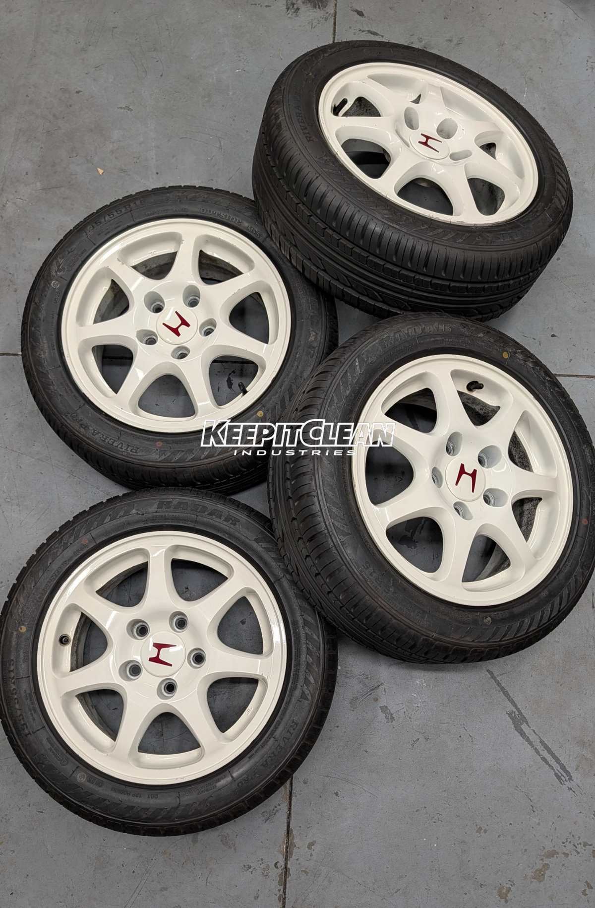 EK9 Type R Wheels w/tires and center caps (GREAT CONDITION)