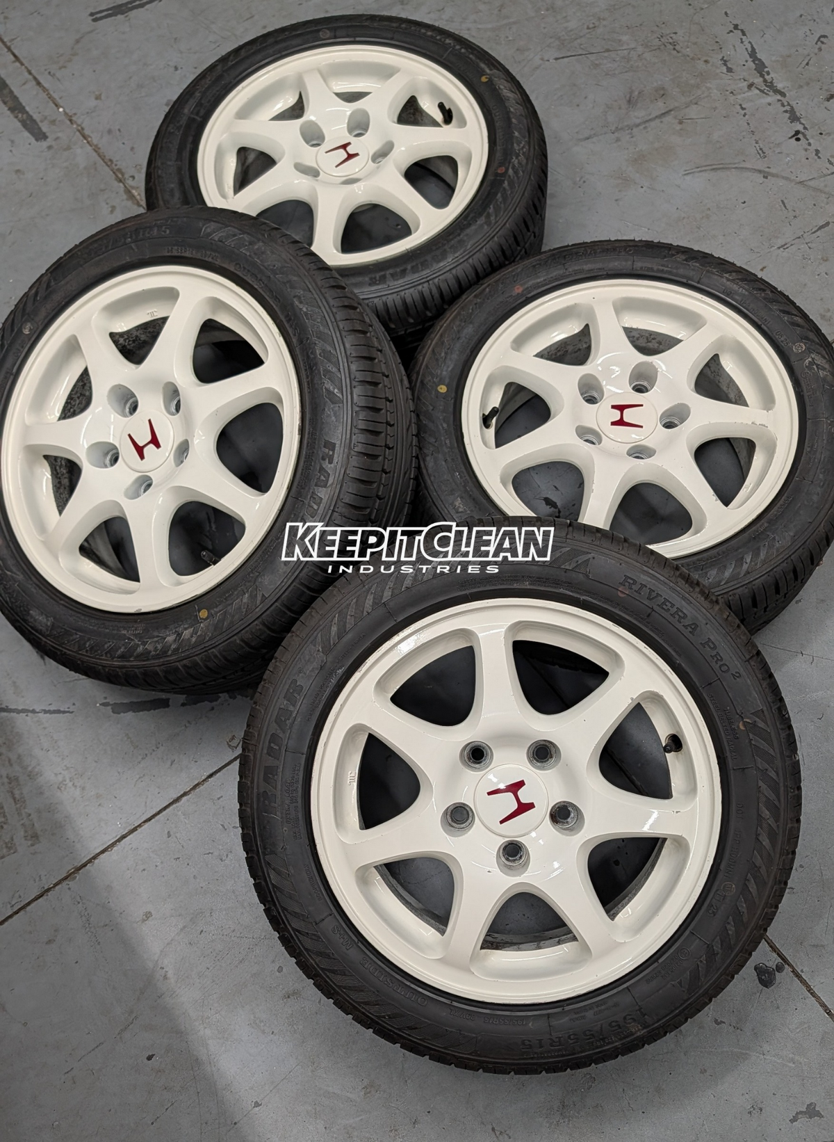 EK9 Type R Wheels w/tires and center caps (GREAT CONDITION)