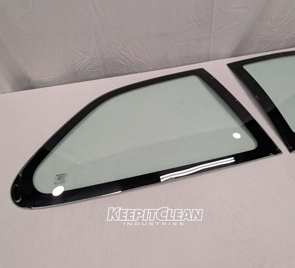OEM Honda Civic EJ9 / EK3 / EK4 3-Door Hatchback Rear Quarter Glass –Factory Green Tint Pair